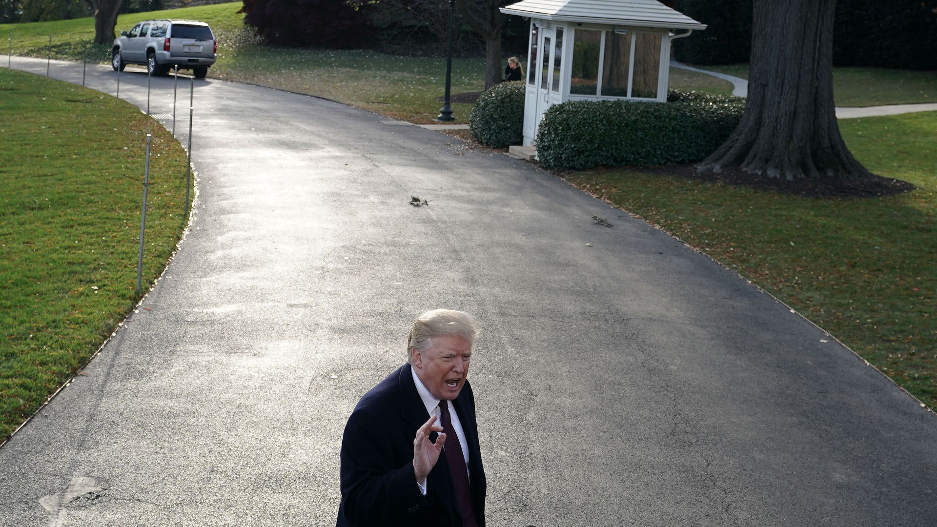 Trump speaks to the pressd