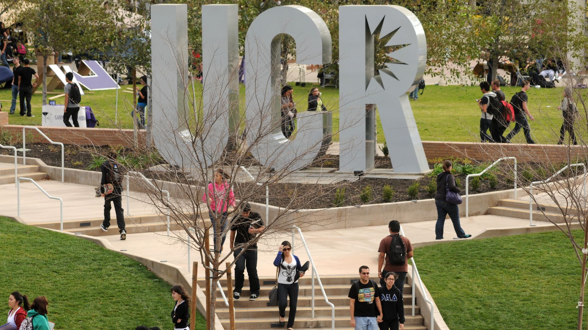 UCR campus