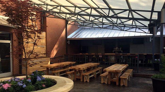 flight-top-bar-charlotte