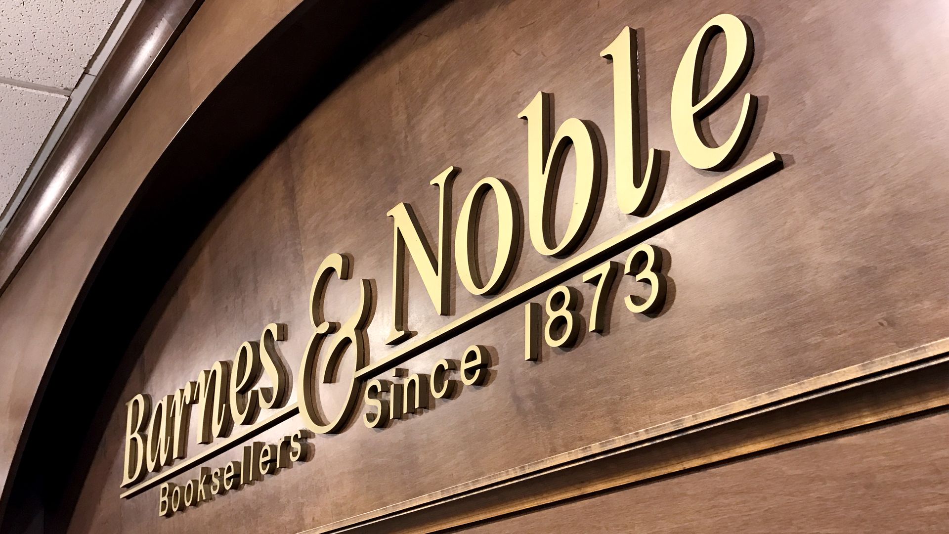 Barnes & Noble logo
