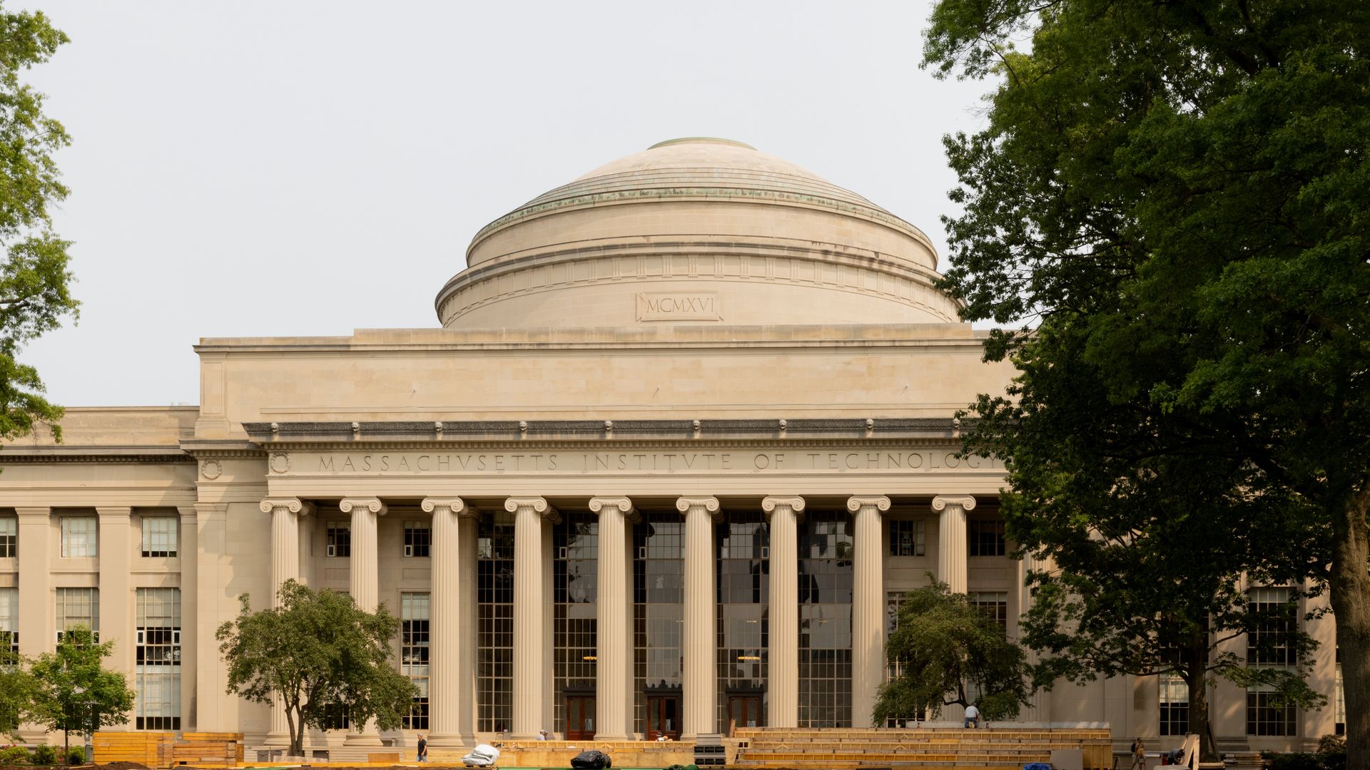 The MIT building dome on the school's lawn 