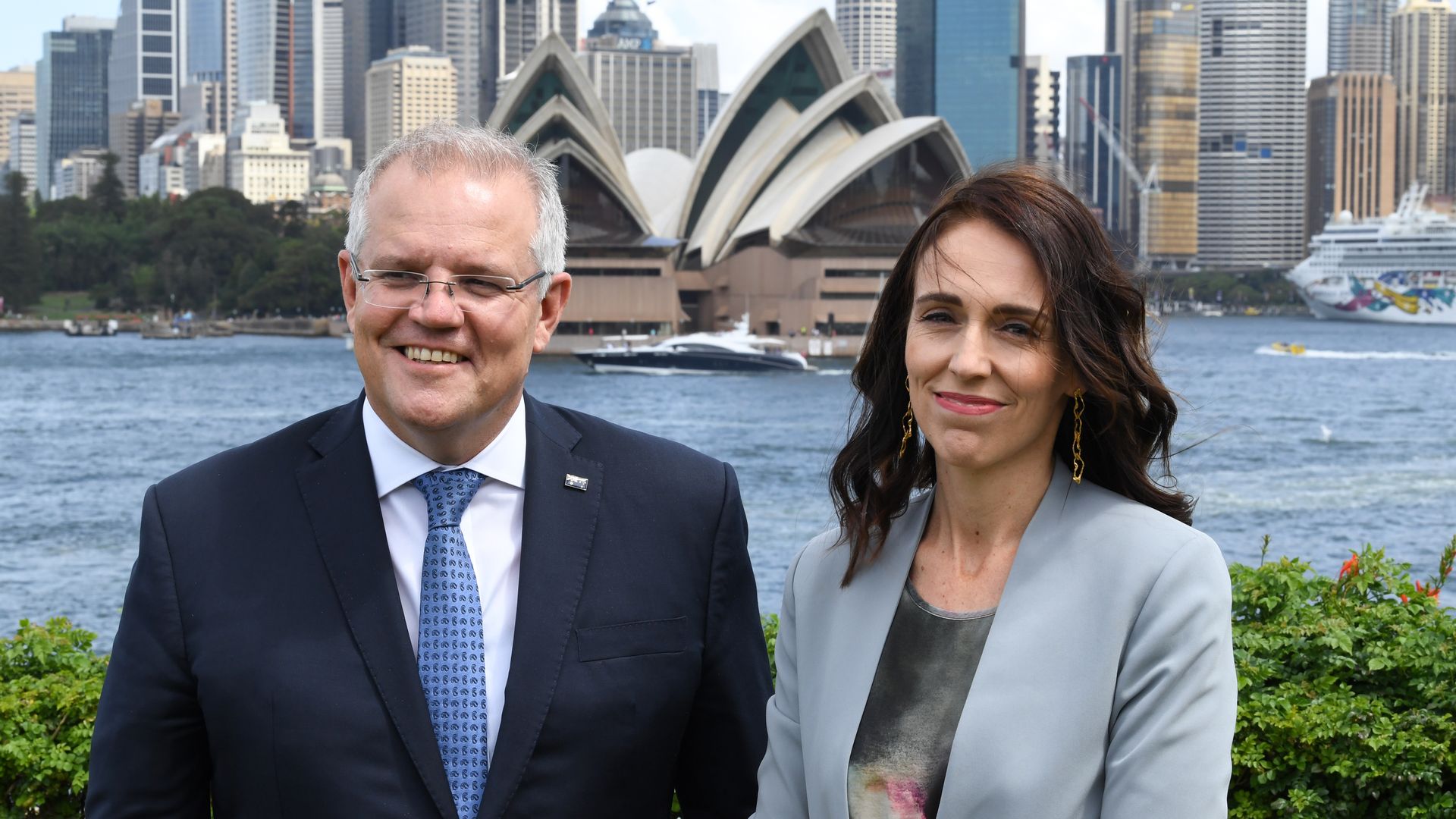  New Zealand Prime Minister, Jacinda Ardern and Australian Prime Minster, Scott Morrison pose for a photo before a press conference held at Admiralty House on February 28, 2020 in Sydney, Australia. 