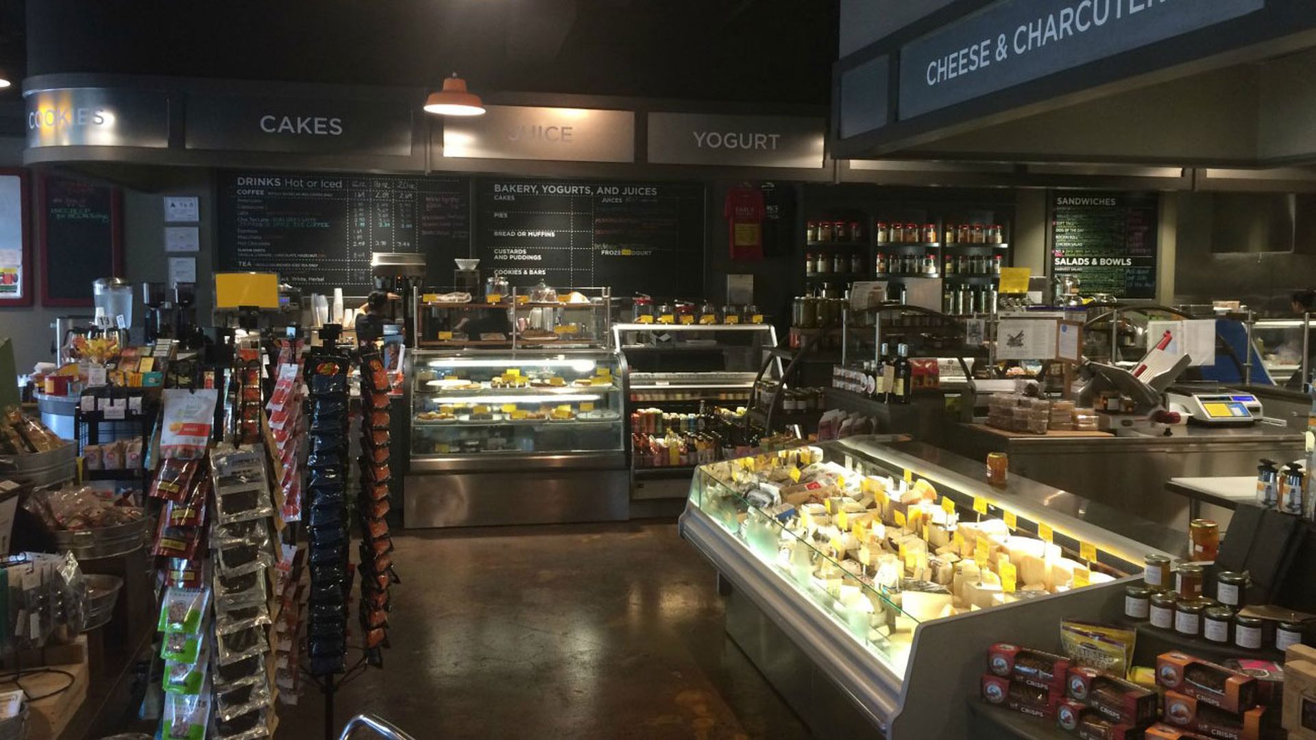 earls-grocery-charlotte