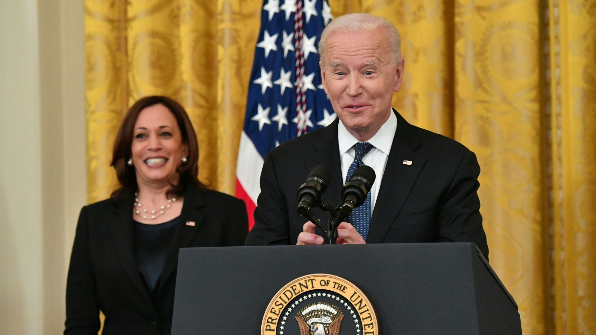 Picture of Joe Biden and Kamala Harris