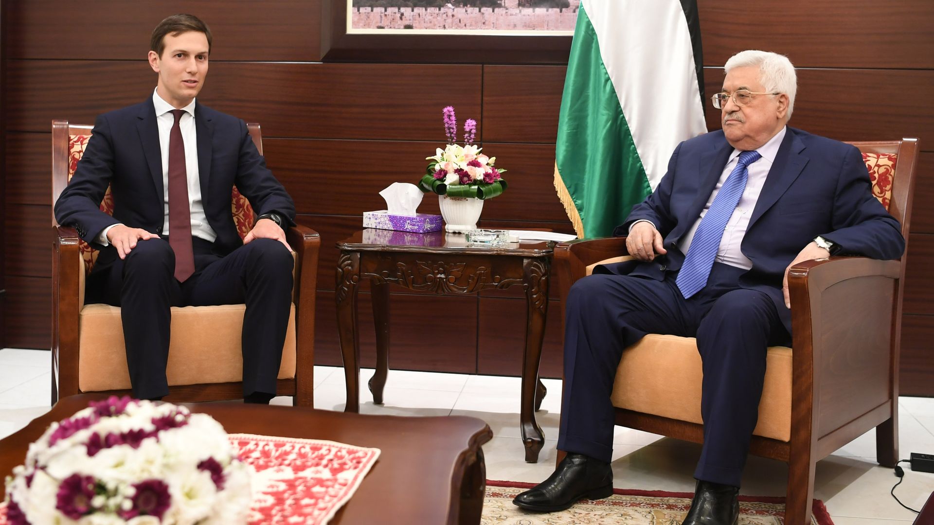 Palestinian President Mahmoud Abbas (R) meets with Jared Kushner (L), White House Advisor and son-in-law of U.S. President Donald Trump, on August 24, 2017 in Ramallah, West Bank.