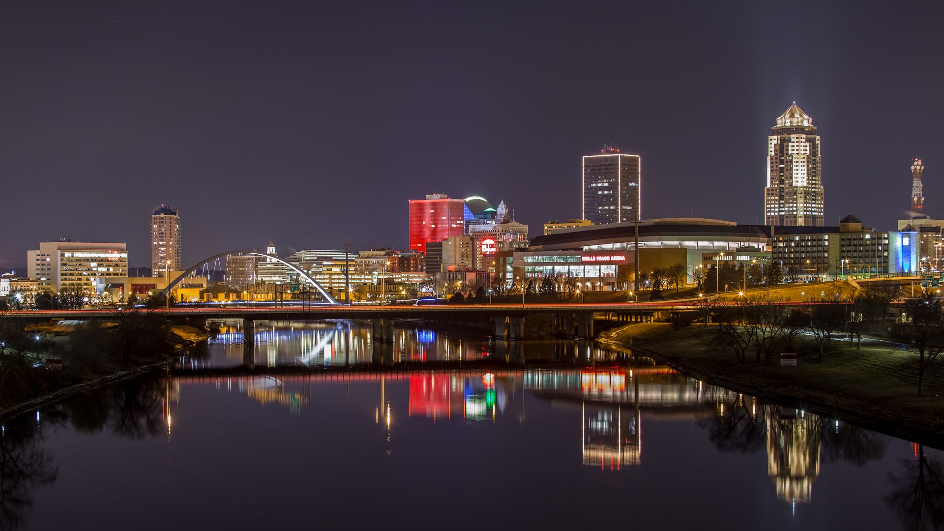 A photo of downtown Des Moines