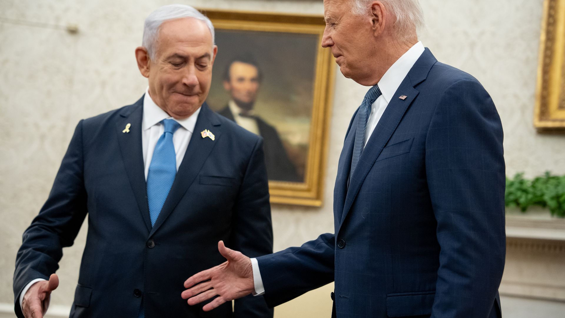Biden bibi handshake oval
