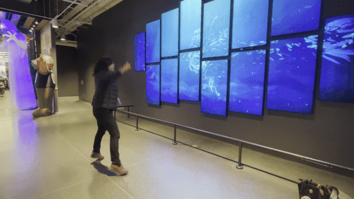 GIF of a woman dancing 