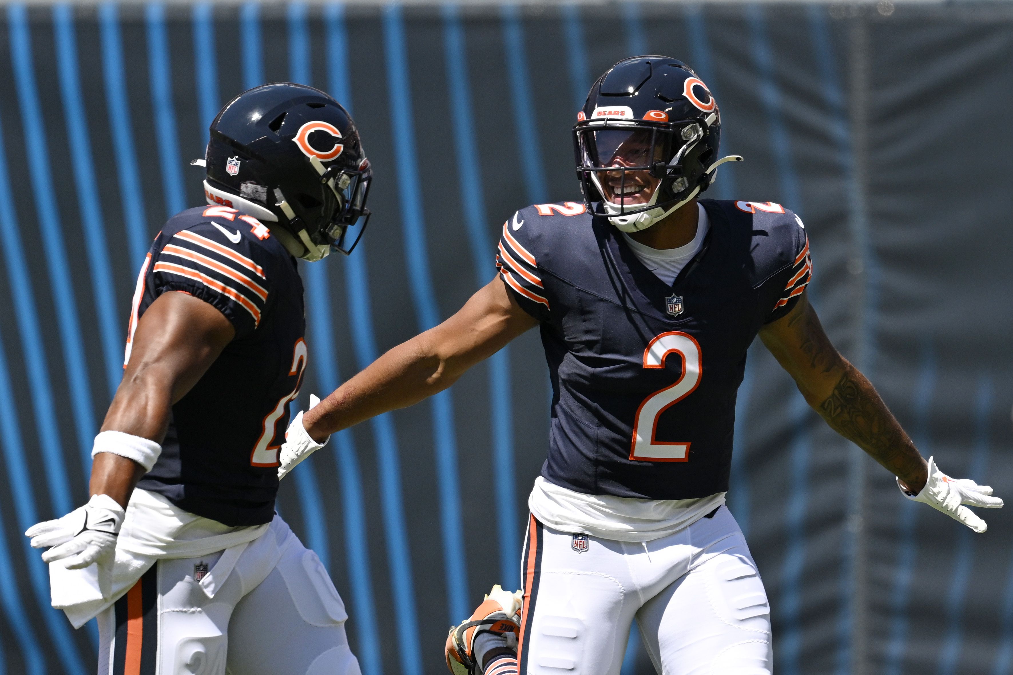 5 Chicago Bears jerseys to buy - Axios Chicago