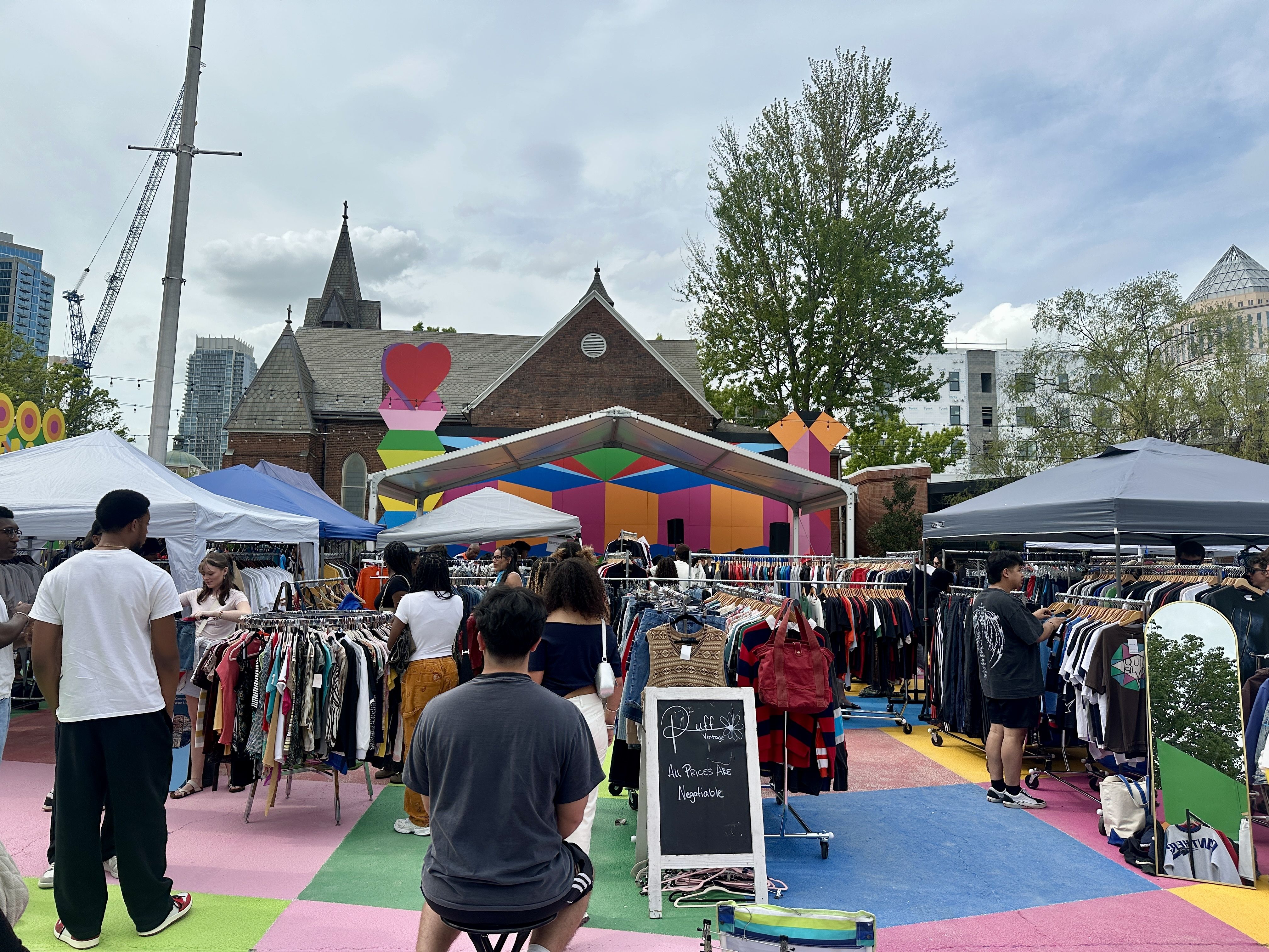 axios.com - Alexis Clinton - Weekender: 34 things to do in Charlotte this weekend including a vintage market