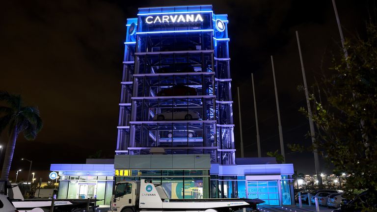 Tempe based Carvana may go bankrupt costing metro Phoenix jobs