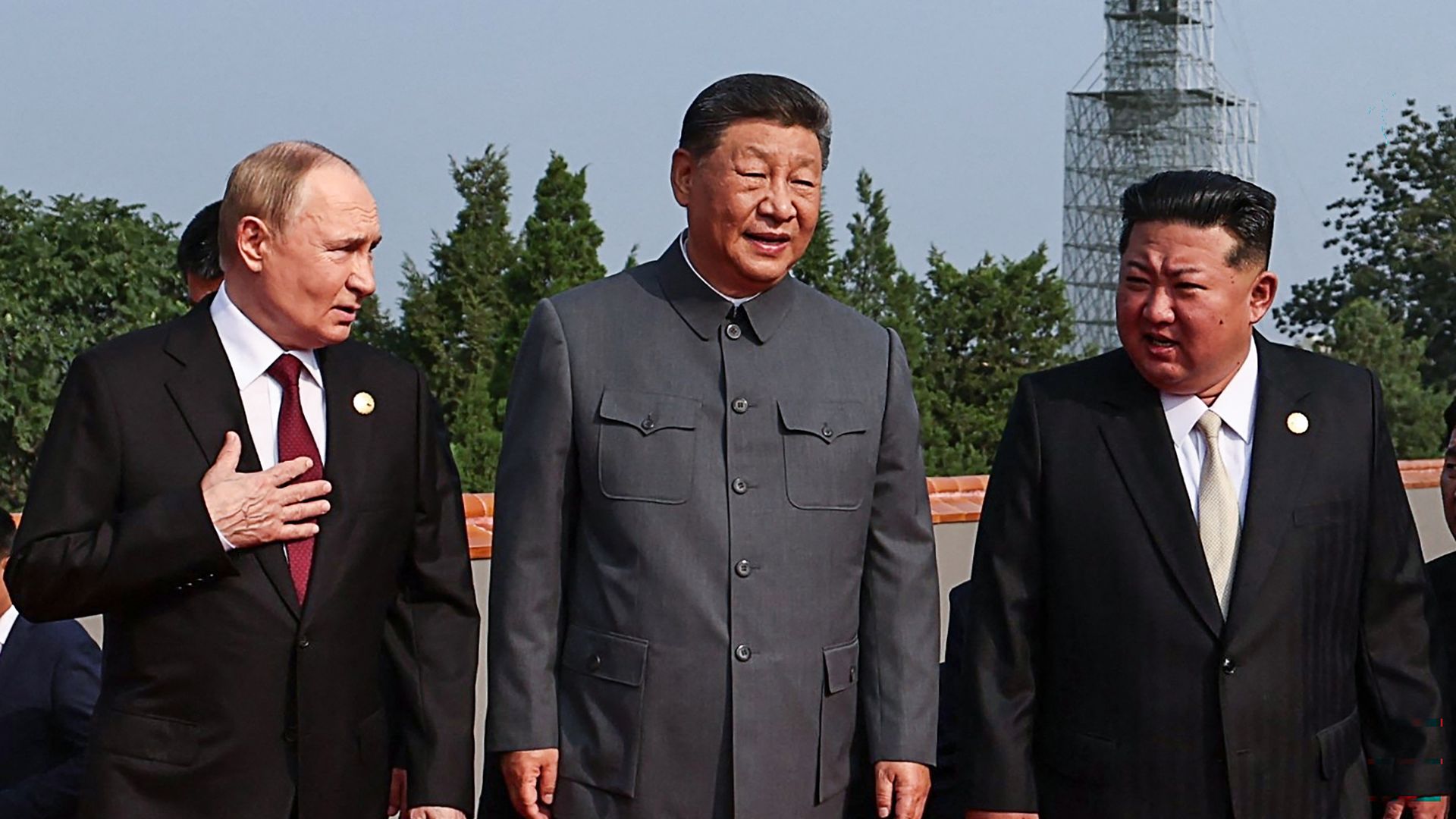 Xi Jinping Hosts Putin and Kim Jong Un at China Military Parade