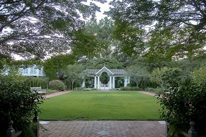 daniel-stowe-botanical-garden-wedding-venue