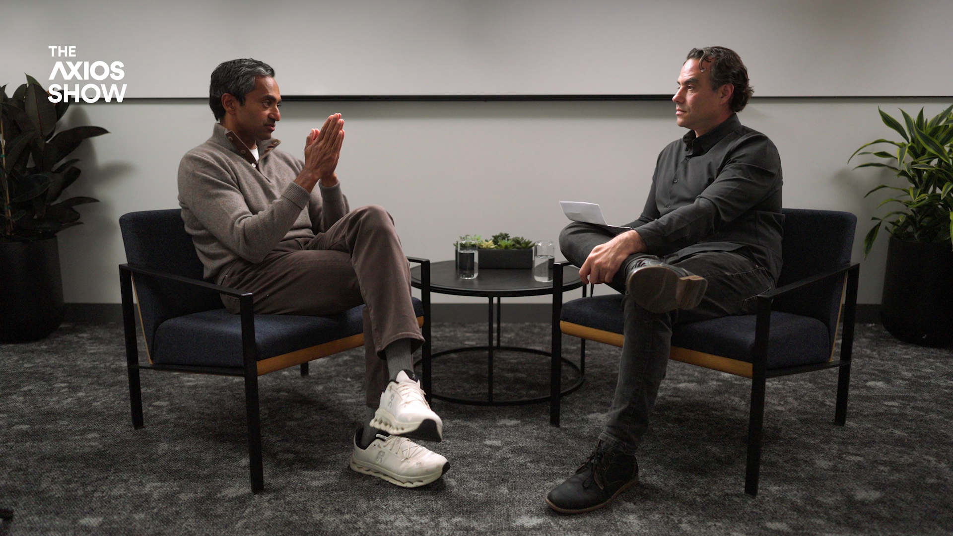 Axios' Dan Primack interviews venture capitalist Chamath Palihapitiya.