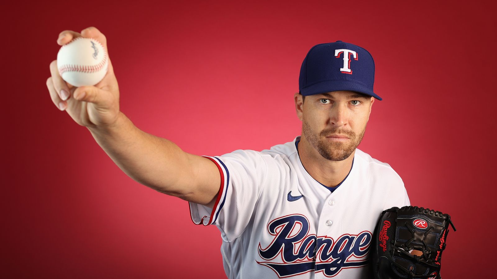 Greg Maddux Helps His Brother at Texas Rangers Spring Training - The New  York Times