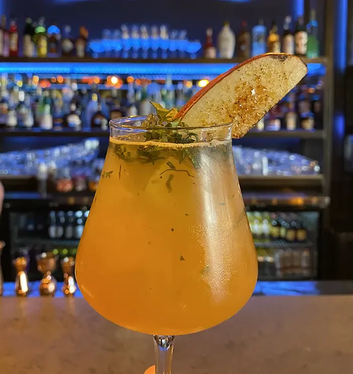 warmack plaza midwood restaurant cocktails