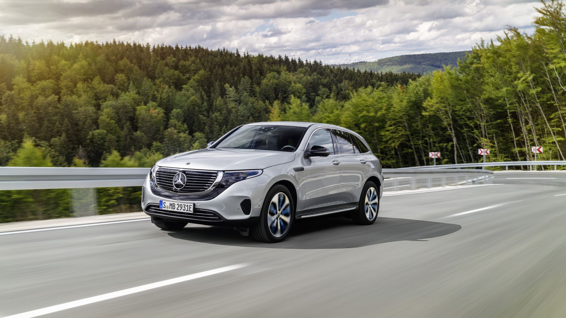 image of 2020 Mercedes-Benz EQC electric car