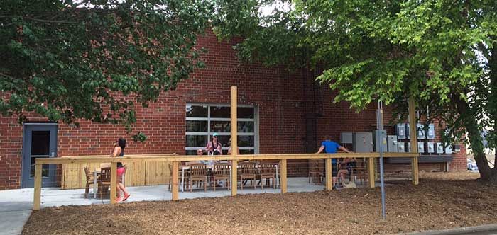wooden-roboto-outdoor-patio-charlotte