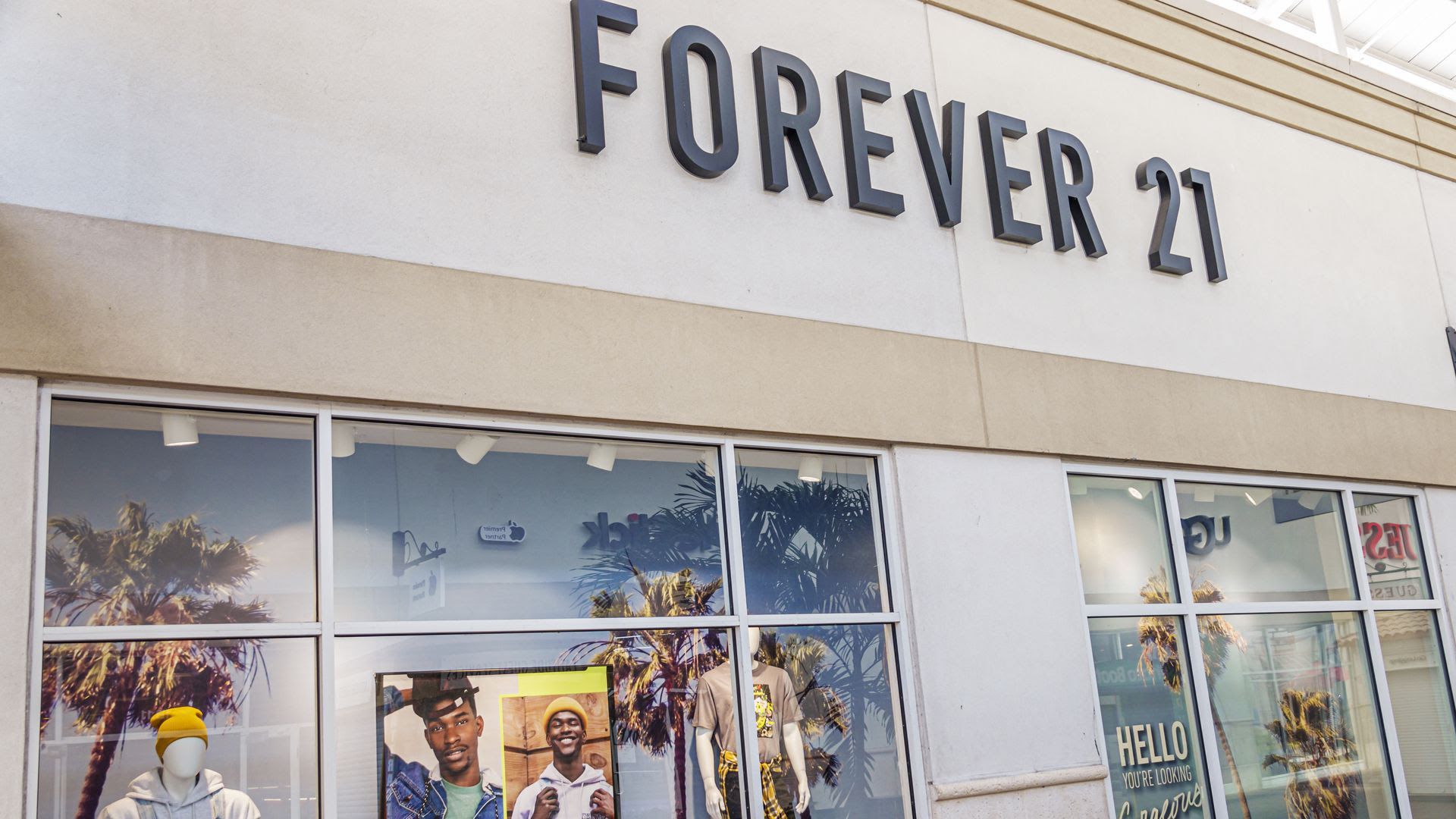 A Forever 21 storefront