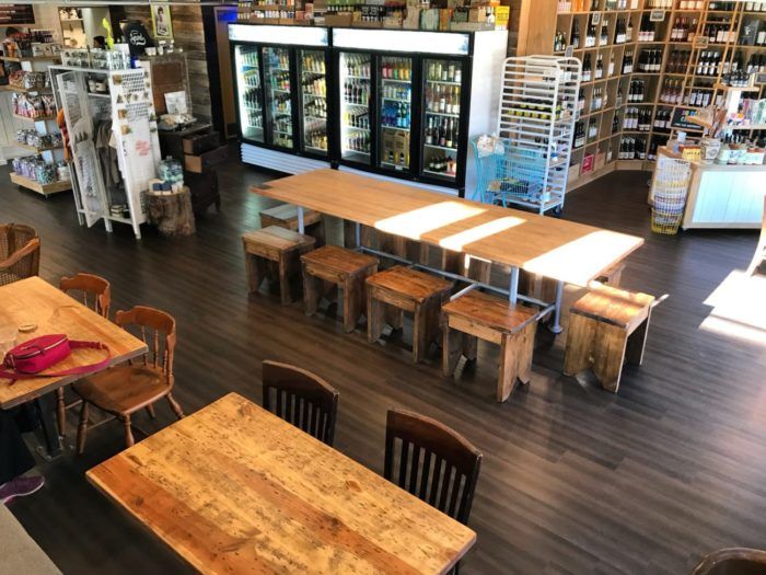 lincoln's haberdashery seating south end