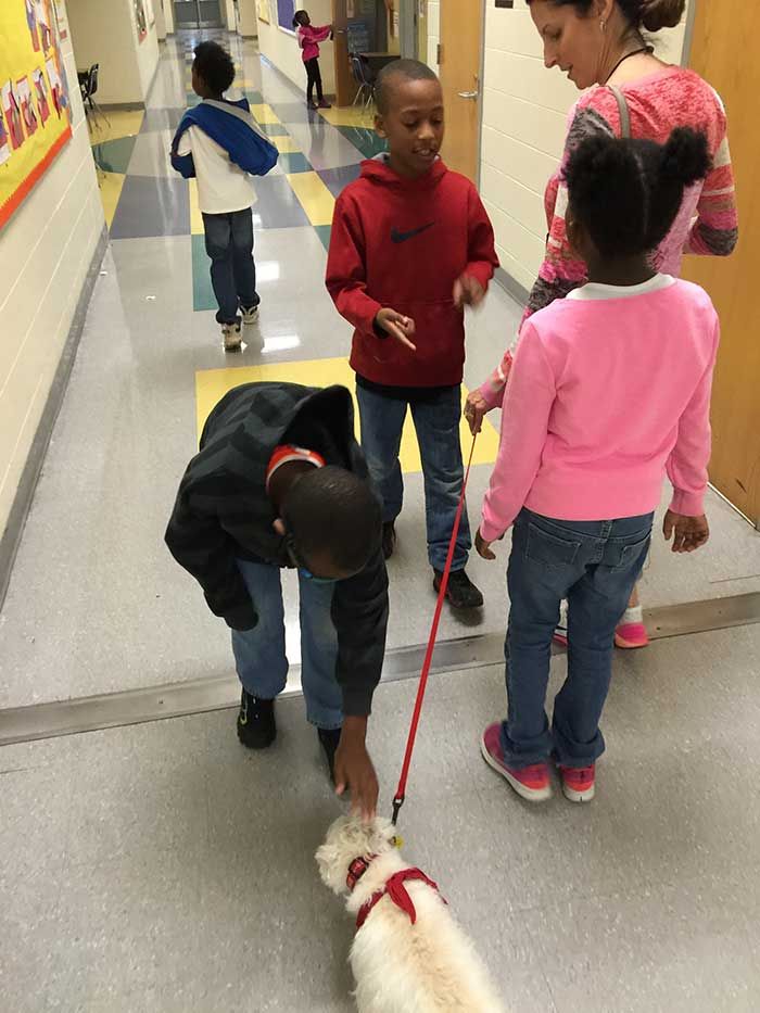 reading-buddy-Hallway