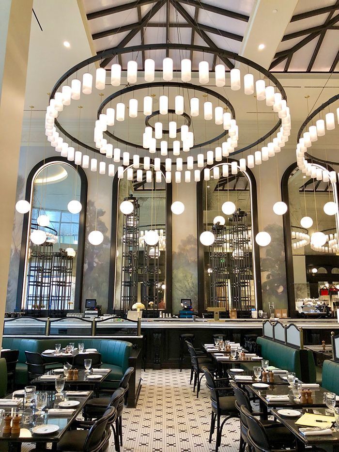 la-belle-helene-charlotte-restaurant