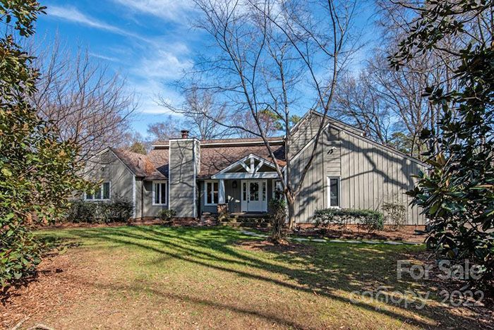 4205 Bellwood Ln, front