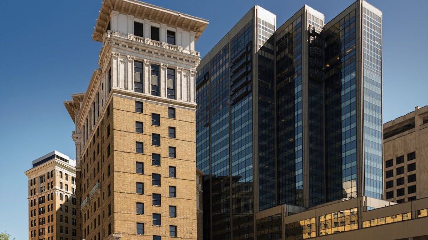 Scoop St. Paul's Landmark Towers to apartments Axios Twin Cities