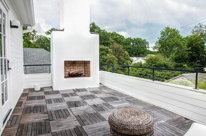 216 Cottage Pl terrace
