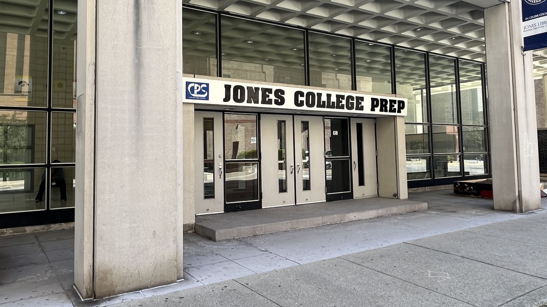 Photo of the front of a high school 