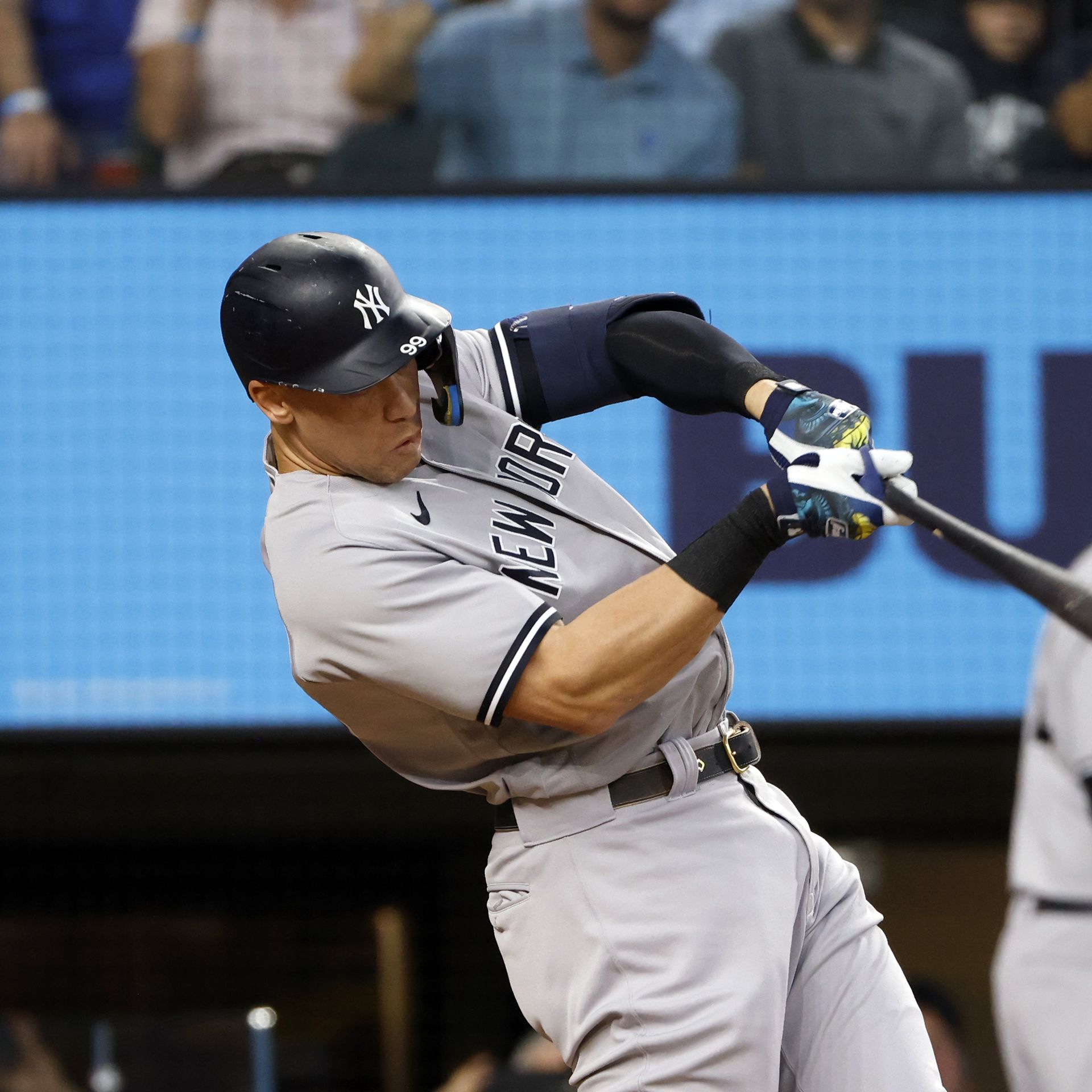 Yankees' Aaron Judge sets new American League home run record
