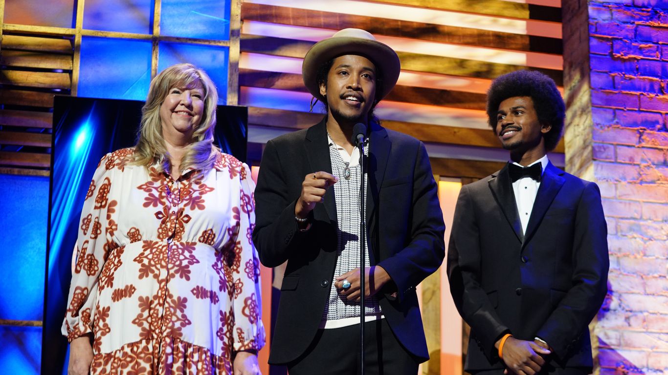 Justin Pearson and Tennessee Three Speak at DNC