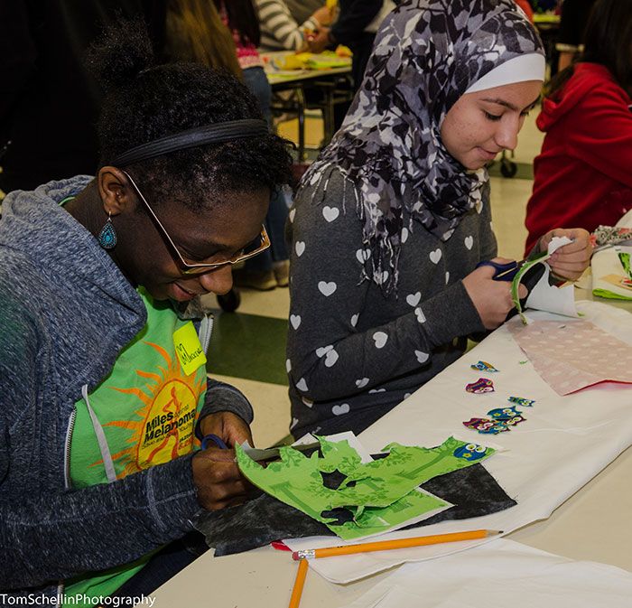Helping-Hands-at-MLK-Day-2014