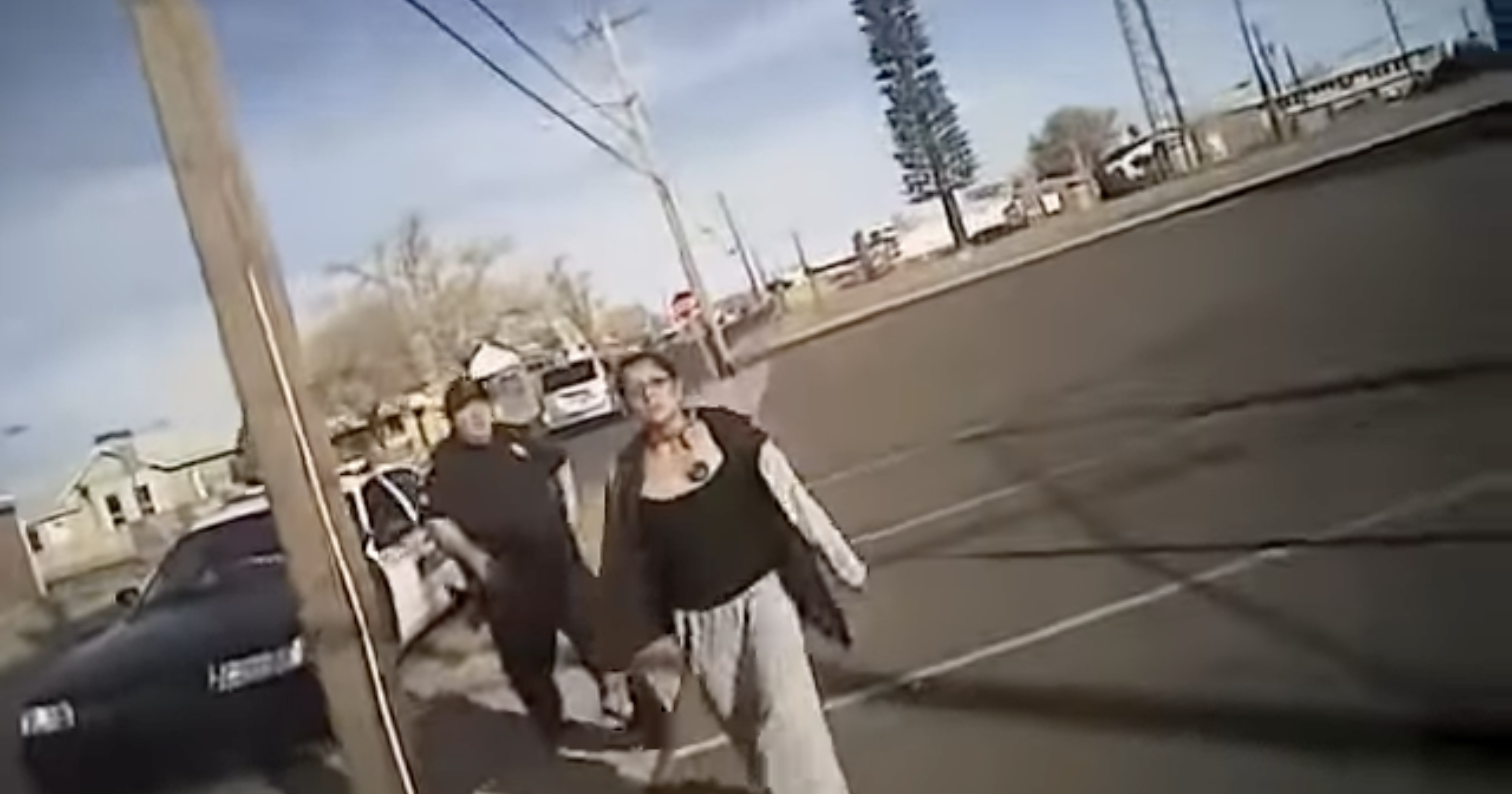 Body cam footage seconds before the shooting of Loreal Tsingine by a Winslow. Arizona, police officer in March 2016.