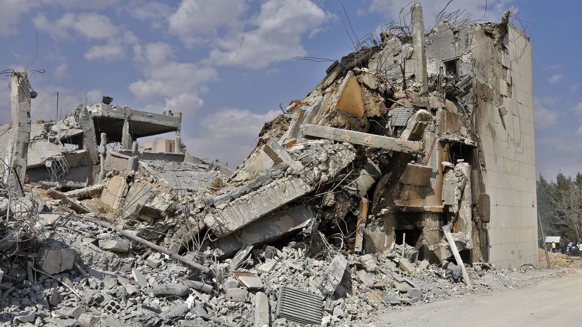 building rubble in Damascus