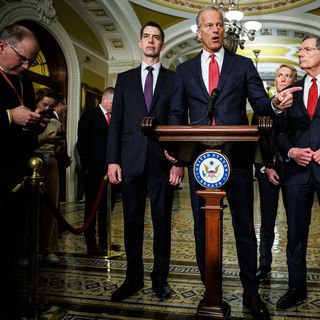 Thune nudges Trump to "wrap up" Fed probe