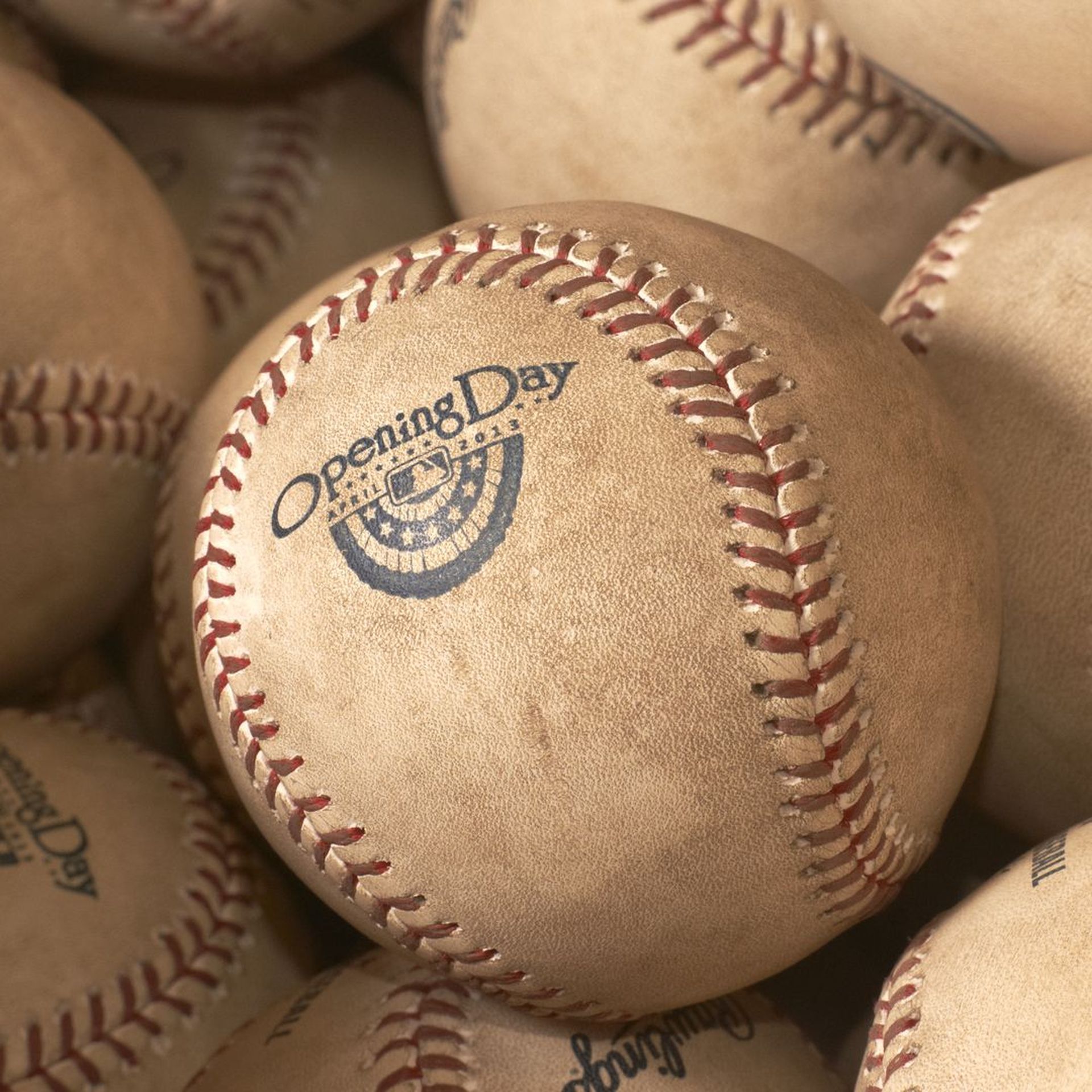 MLB standardizes ball muddying process
