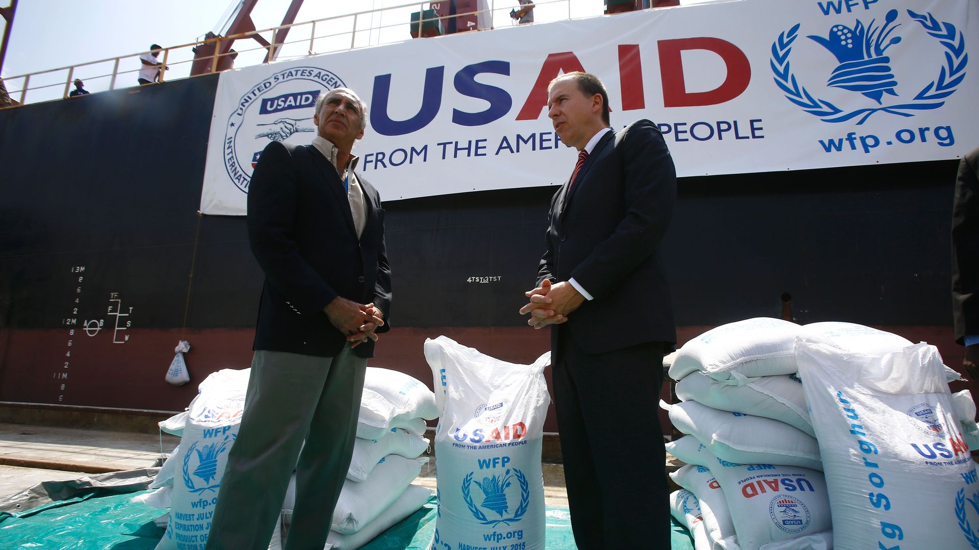 U.S. officials preside over delivery of food aid in Sudan