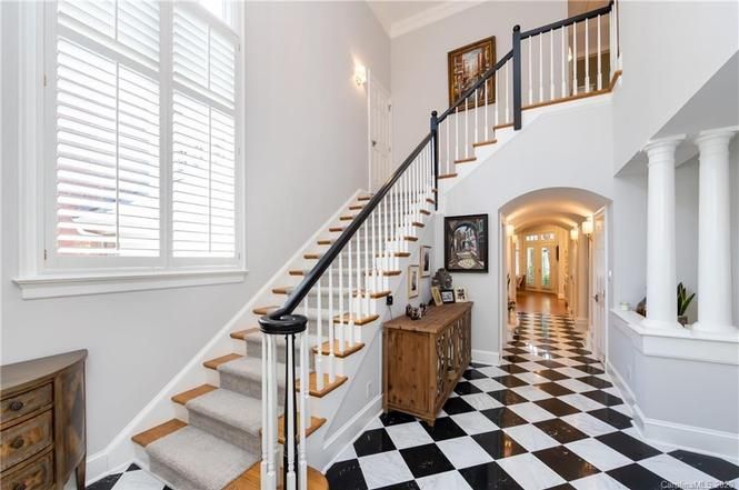 2033 Nolen Park Ln entry