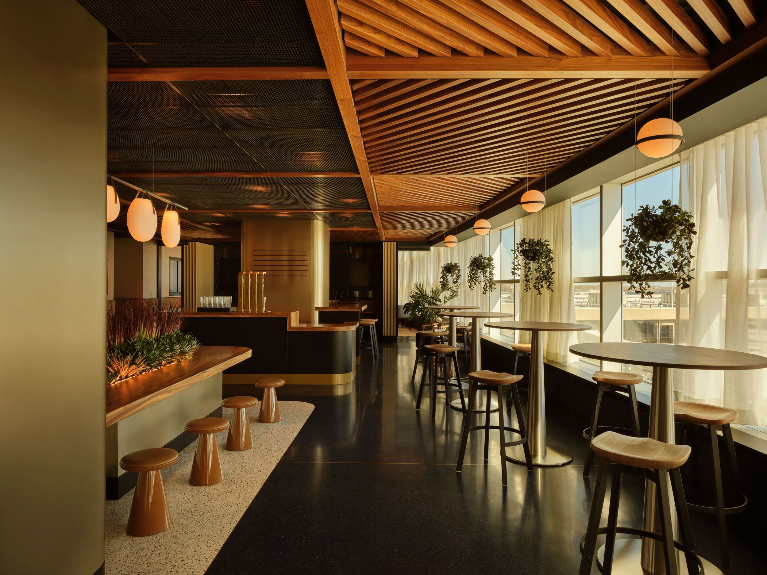 Chase Sapphire Lounge at Philadelphia international Airport