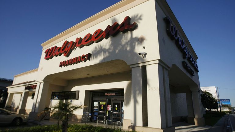 walgreens-makes-new-pharmacy-workforce-pitch-amid-labor-shortage-struggles