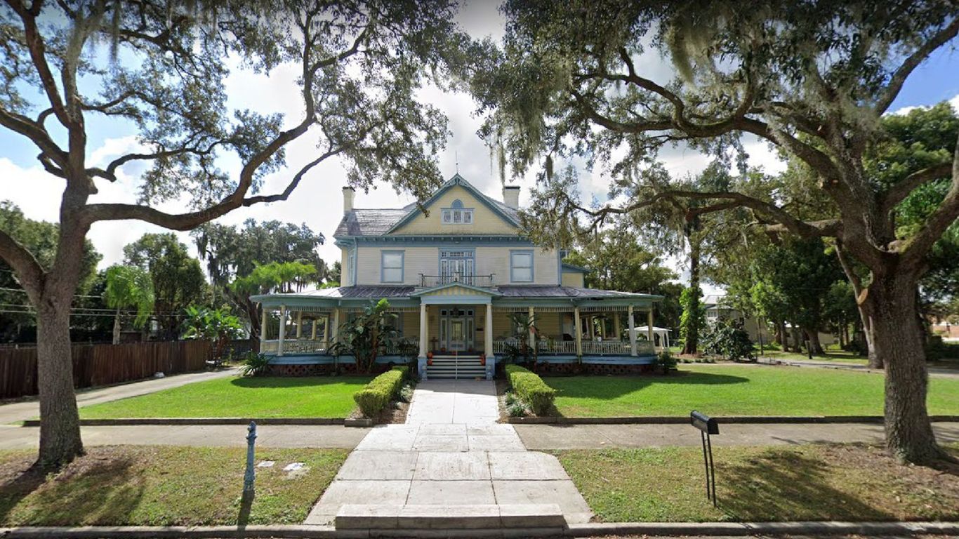 "My Girl" house in Bartow hits the market for 675,000 Axios Tampa Bay