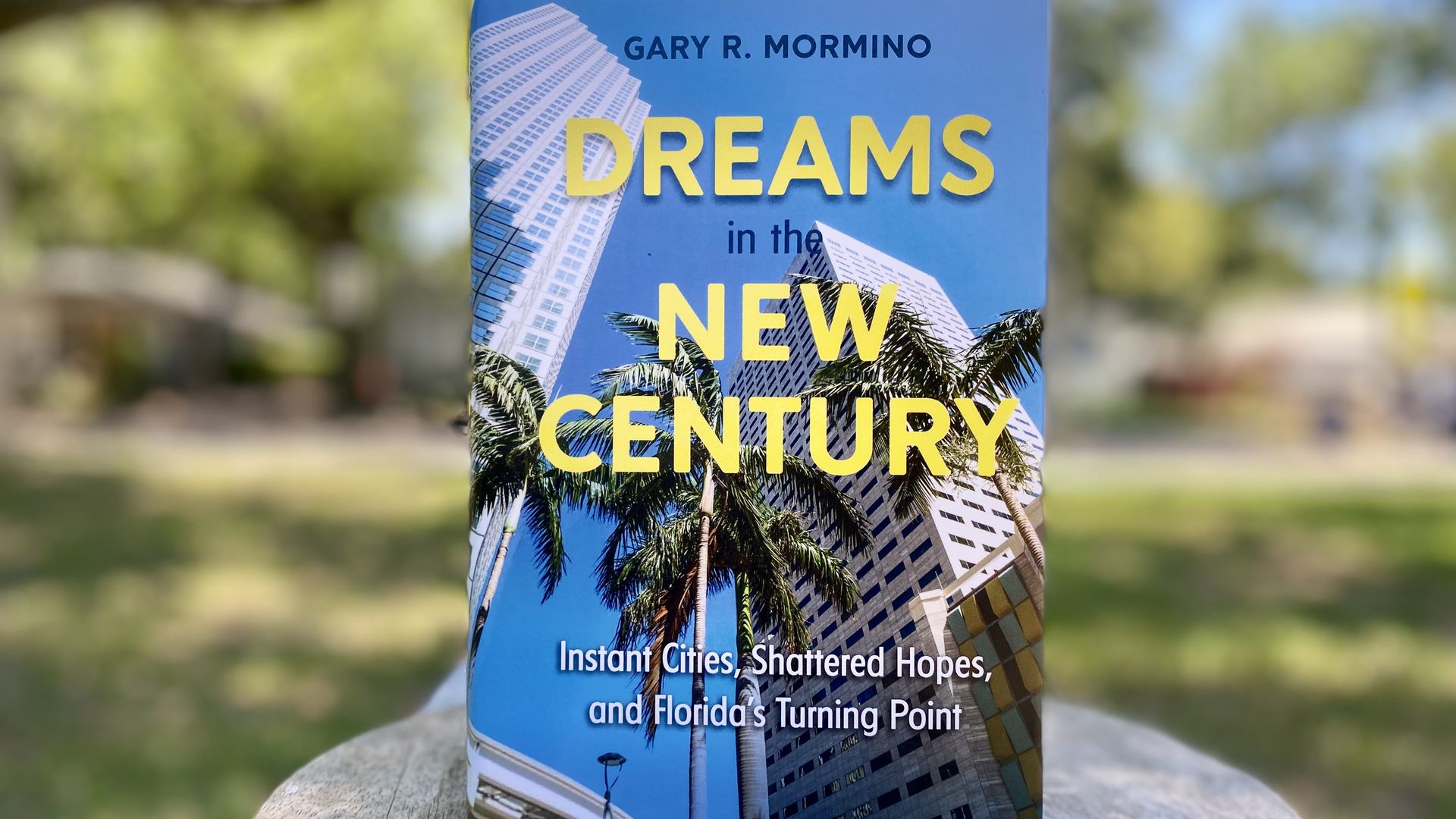 A photo of Dream of the New Century.