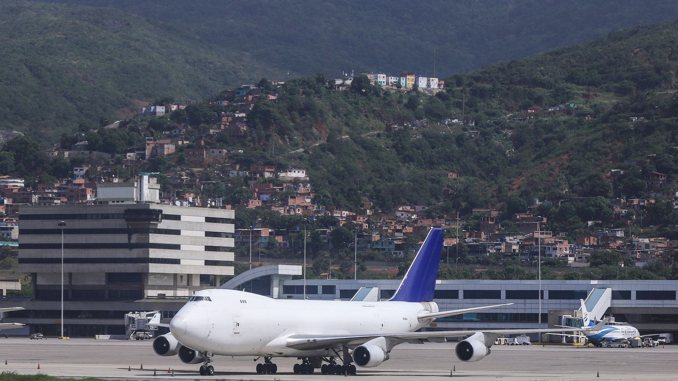 Airlines cancel flights to Venezuela after FAA's "heightened military activity" alert