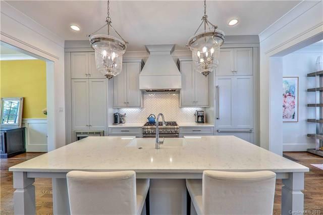 804 Ideal Way kitchen