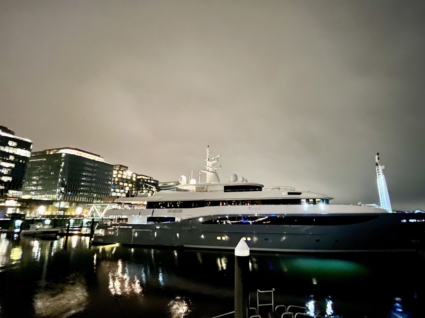 Who owns yacht Constance docked at D.C. Wharf - Axios Washington D.C.