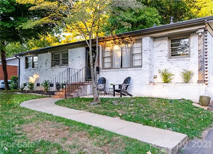 6333 Montpelier Rd, front