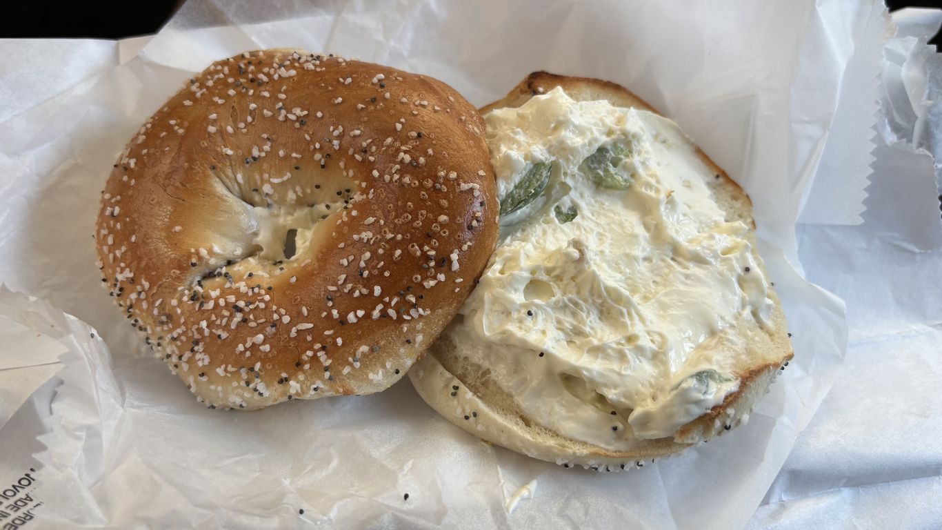 Southfield's Bagel Factory keeps it simple