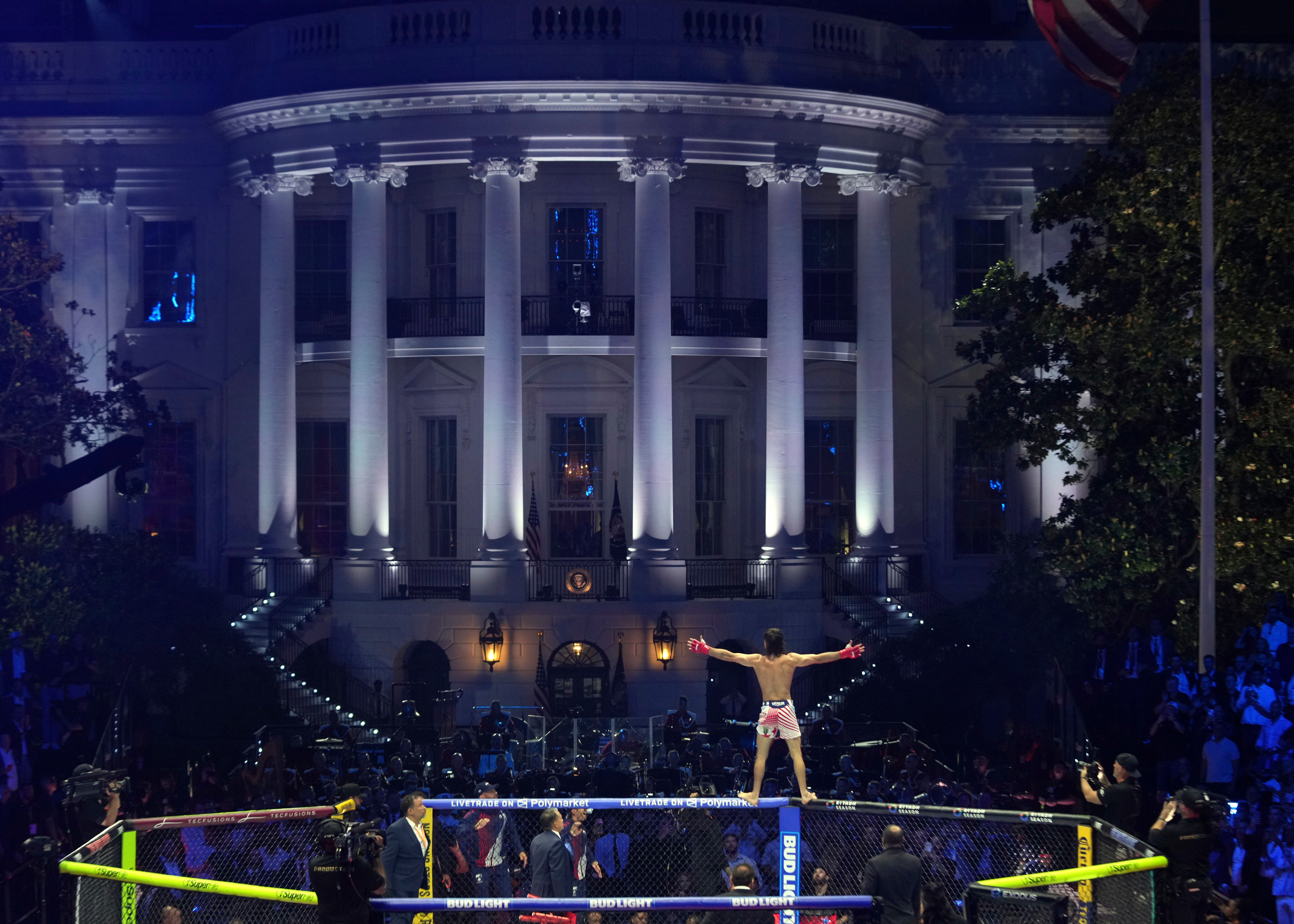 Diego Lopes celebrates after knocking out Steve Garcia on the South Lawn of the White House.
