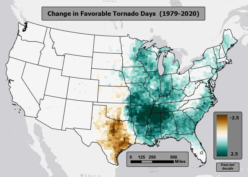 Change in favorable tornado days between 1979 and 2020, in days per decade. 